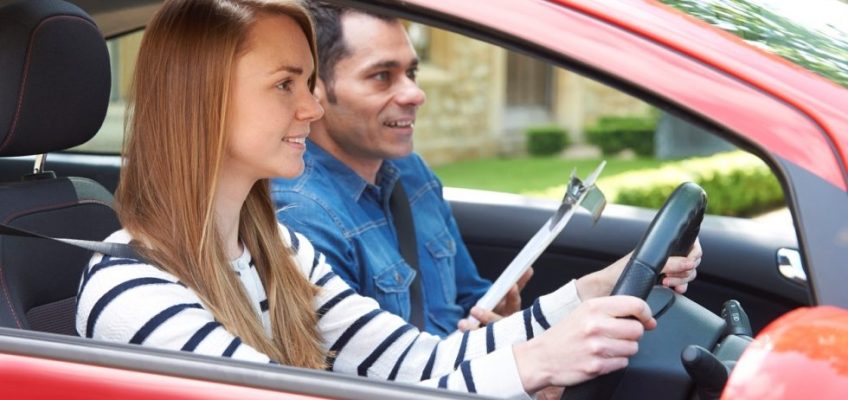Approach Experienced Driving Instructor To Gain Proper Knowledge